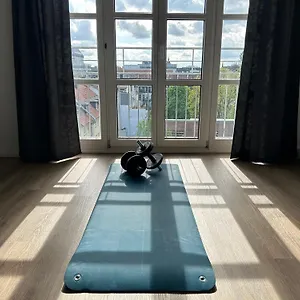 Eich-penthouse, Zentral Am Stadtwald Mit Ausblick Ueber Stadt, 24h Self Check-in, Netflix, Disneyplus Hannover